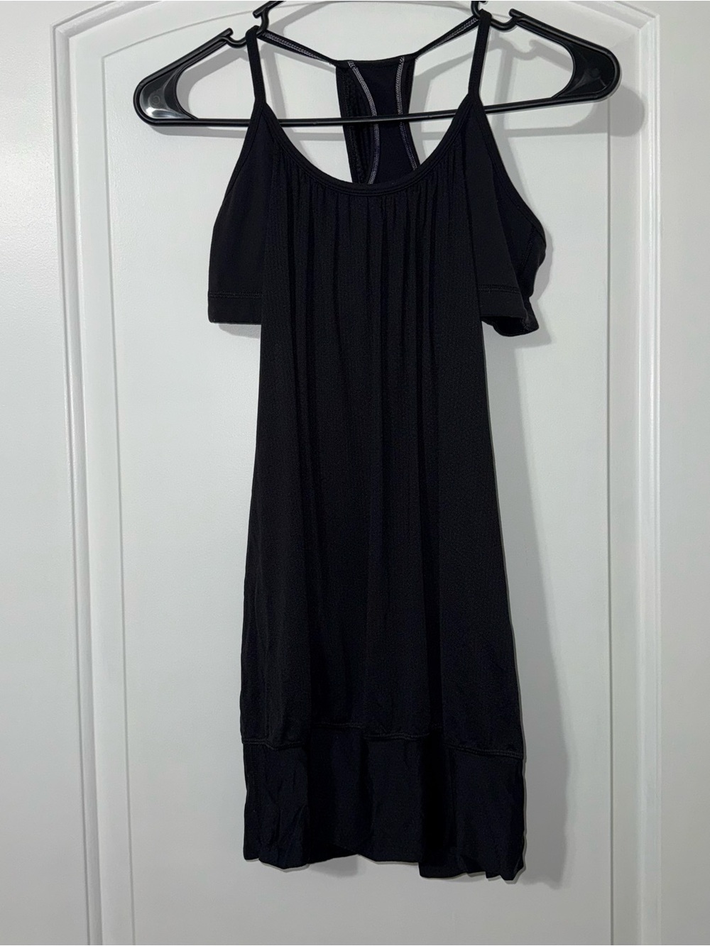 Lululemon No Limit Tank Top Women’s Size 6 Black Built In Bra W1575S